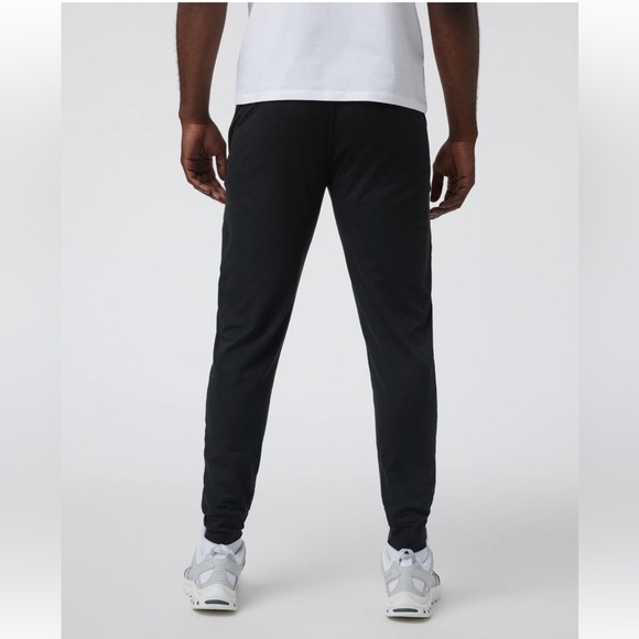 Vuori Men's Pronto Joggers - Picture 3 of 7